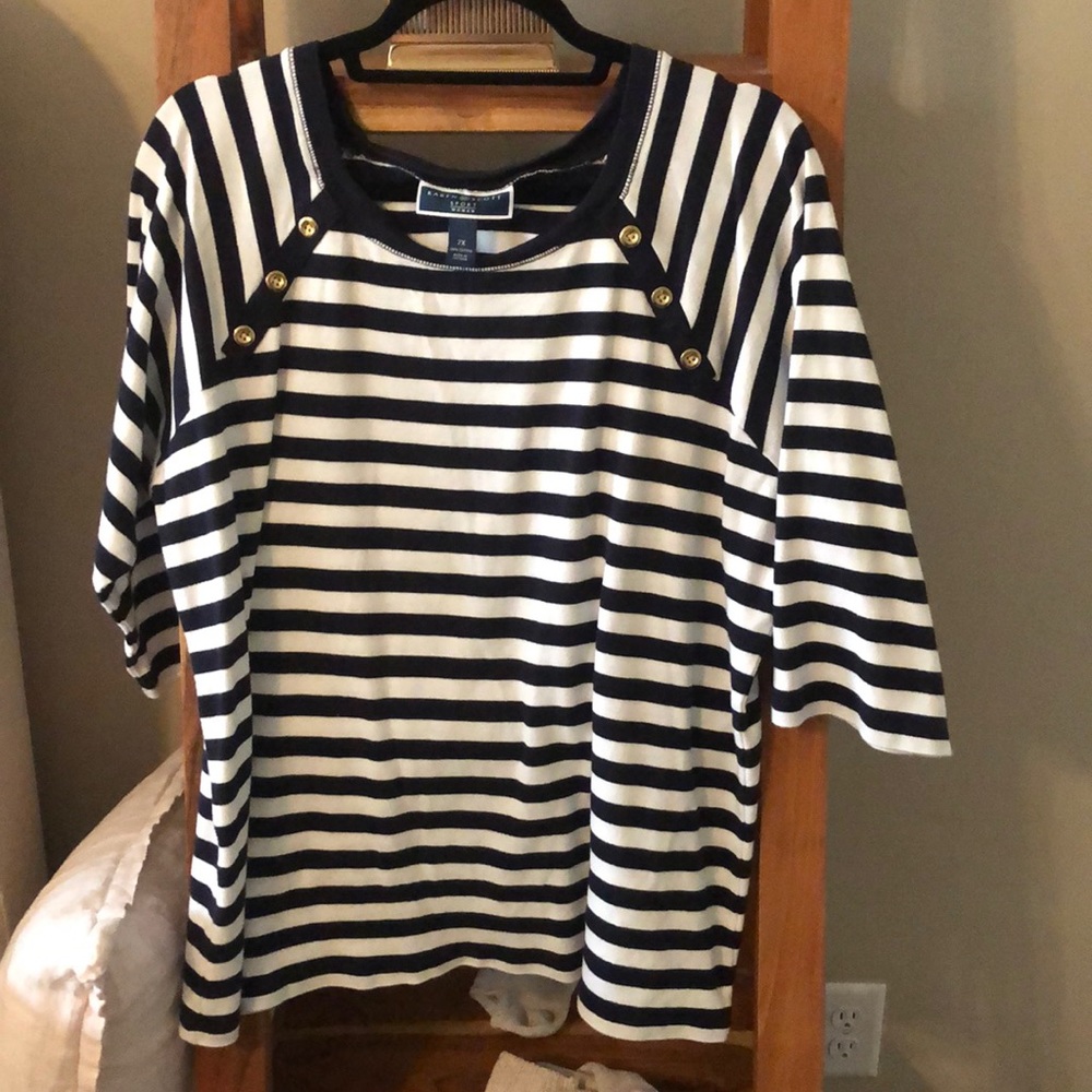Karen Scott Top Size 2X